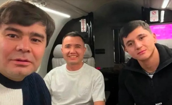 Ngôi sao 40 triệu euro đáp chuyến bay đến Man City