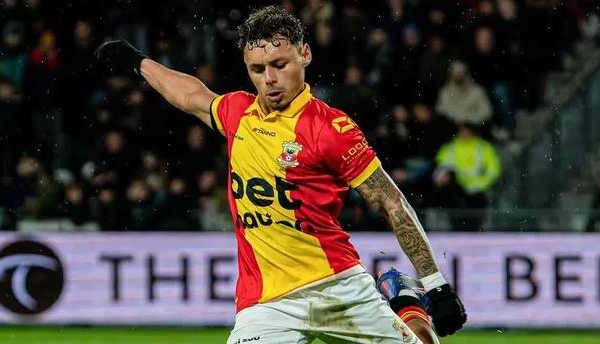 Ngôi sao Eredivisie trải lòng trước khi gia nhập Indonesia