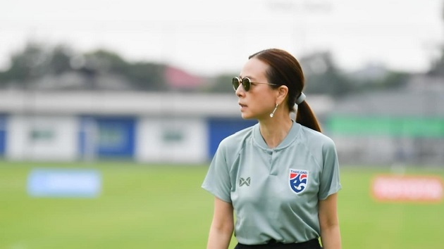 Người Thái nghĩ gì sau 1 năm Madam Pang làm chủ tịch Liên đoàn bóng đá?