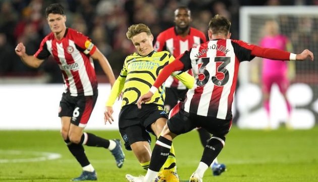 Nhận định Ngoại hạng Anh - Brentford vs Arsenal (0h30 ngày 2/1): Hàng thủ tan hoang; Đại tiệc năm mới