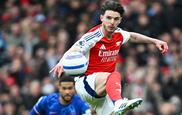 Những khoảnh khắc thú vị tại Arsenal - Chelsea: Enzo tức giận; Lana lạ