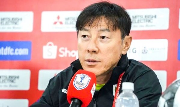 Những lời bào chữa hợp lý của HLV Shin Tae-yong