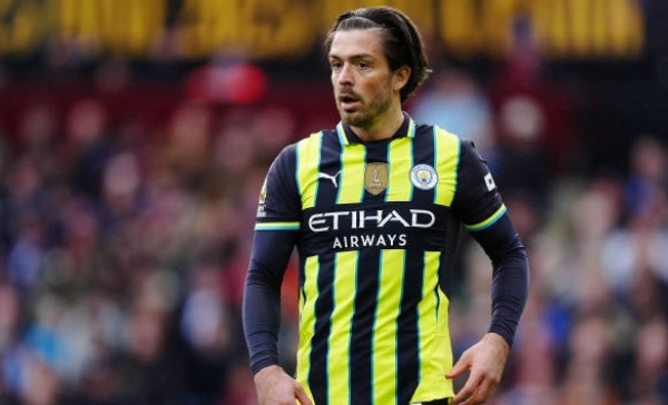 Những sai lầm chuyển nhượng khiến Man City khủng hoảng