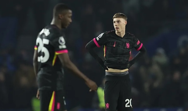 Những vấn đề lớn khiến Chelsea lao dốc