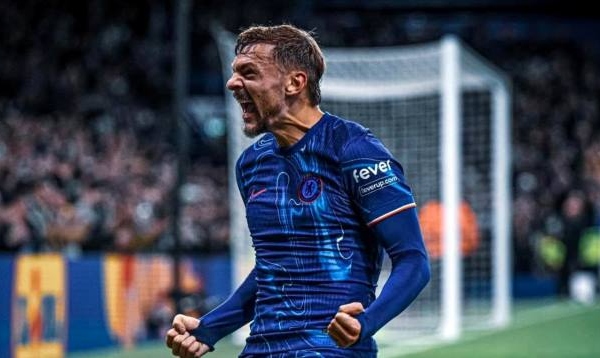 NÓNG! 5 ngôi sao lớn có thể rời Chelsea vào tháng Giêng