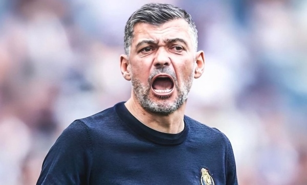 NÓNG! AC Milan lập tức có HLV mới