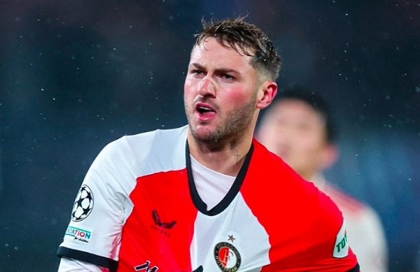 NÓNG! AC Milan nâng giá, tự tin có Santiago Gimenez