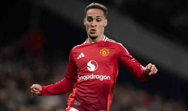 NÓNG! Antony từ chối rời Manchester United