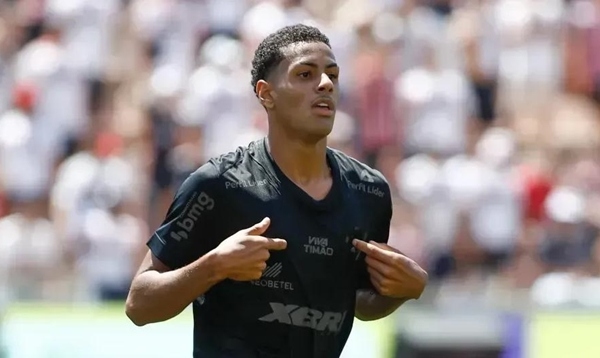 NÓNG! Chelsea ra giá mua thần đồng Brazil