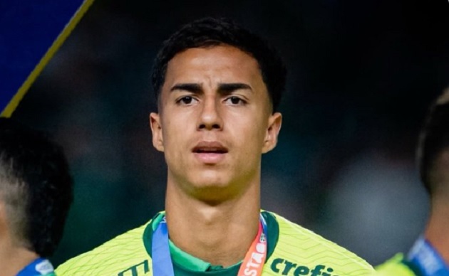 NÓNG! Manchester City hỏi mua Vitor Reis với giá 25 triệu bảng