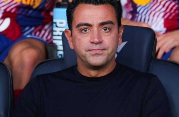NÓNG! Rõ thời điểm Xavi tái xuất