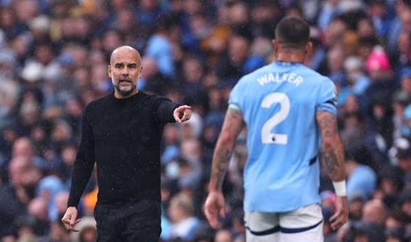 NÓNG! Trụ cột Man City xin rời câu lạc bộ