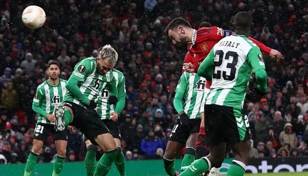 NÓNG! Viễn cảnh 6 suất dự Champions League cho La Liga, Ngoại hạng Anh