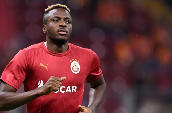 Osimhen trở thành mục tiêu của Chelsea ở phiên chợ Đông