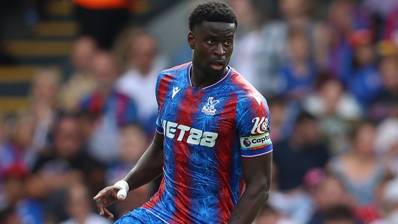 Palace thua 1-5, Guehi công khai suy nghĩ về bài phạt góc của Arsenal