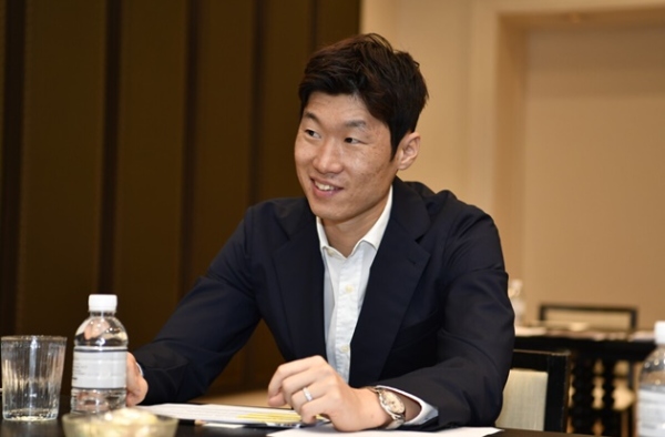 Park Ji-sung làm trợ lý cho HLV Kim Sang-sik?