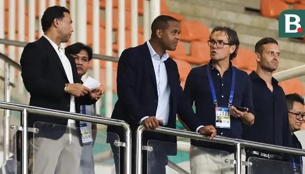 Patrick Kluivert săn tài năng: 'Hỏa lực' của Indonesia sẽ rất đáng sợ