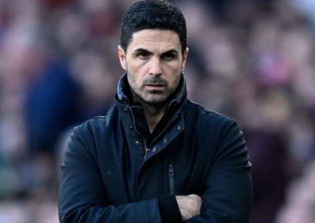 Paul Merson chỉ trích Arteta ở trận thua của Arsenal