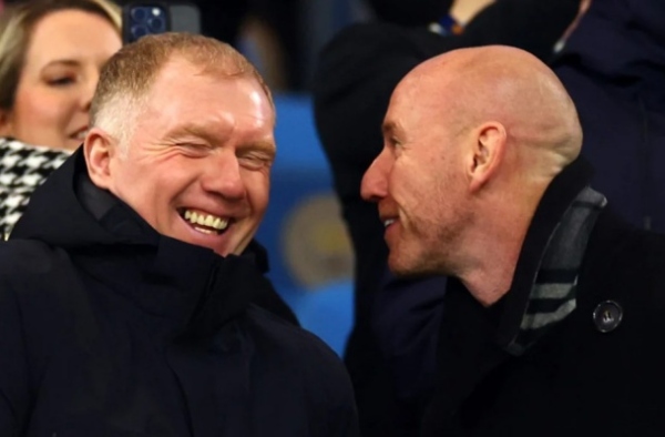 Paul Scholes chọn ra huyền thoại MU hay nhất