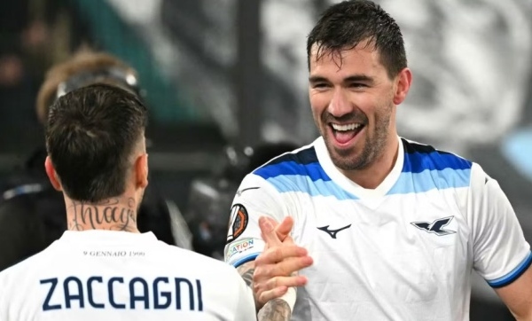 Pedro năng nổ, Lazio đoạt vé vào tứ kết Europa League