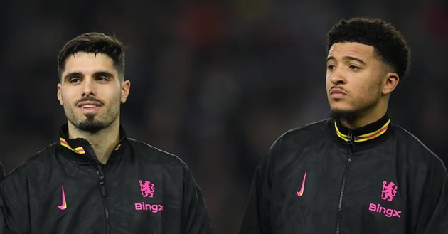 Pedro Neto và Jadon Sancho có thể giúp Chelsea cứu vãn mùa giải?