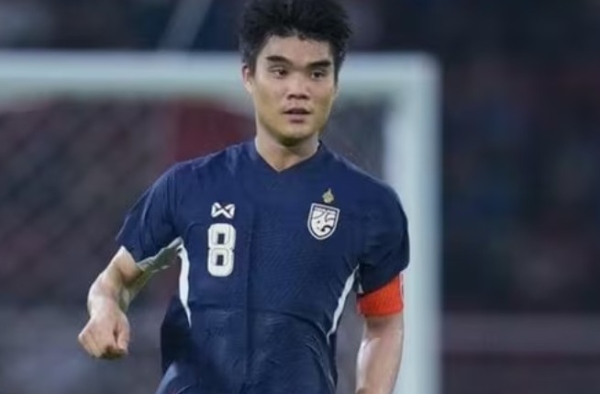 Peeradon và Asnawi rút lui, ASEAN All-Stars tổn thất lực lượng trước trận MU