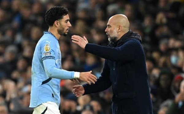 Pep Guardiola hết lời khen ngợi tân binh của Man City