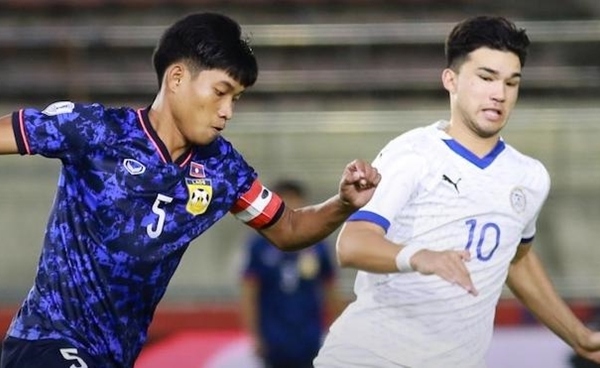 Philippines đóng vai kẻ rượt đuổi, suýt "ôm hận" trước Lào