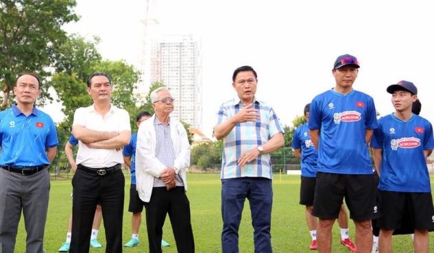 Phó chủ tịch VFF gặp mặt tuyển Việt Nam