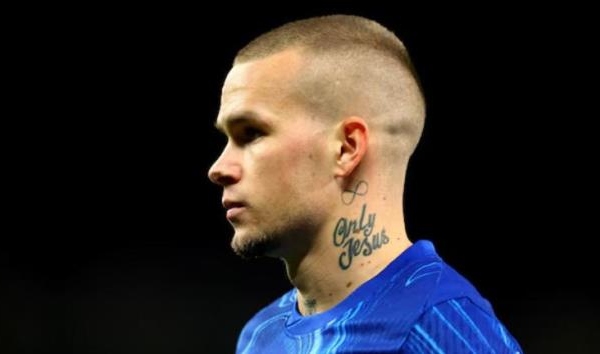 Phòng thay đồ Chelsea ngỡ ngàng với Mudryk