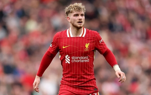 "Pret" 40 triệu giúp các tân binh Liverpool Isak
