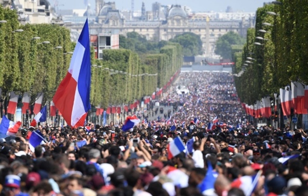 PSG và chính quyền Paris chốt kế hoạch diễu hành mừng C1