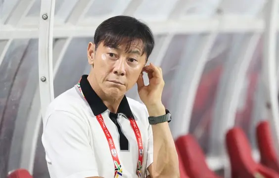 Rộ tin HLV Shin Tae Yong có nguy cơ bị LĐBĐ Indonesia sa thải