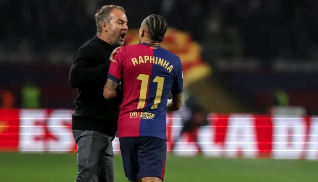 Raphinha nổi loạn, Barca không ổn định: Chuyện gì đã xảy ra?
