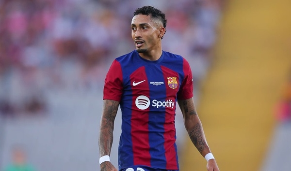 Raphinha nói lý do Barca sa sút ở La Liga