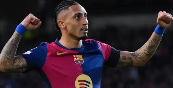 Raphinha thăng hoa ở Barcelona: ƯCV số 1 cho Quả bóng vàng 2025