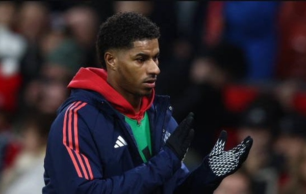 Rashford sẵn sàng giảm lương để đến Barca