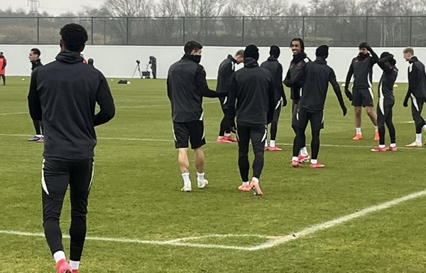 Rashford trở lại tập luyện tại M.U, tương lai vẫn là dấu hỏi lớn