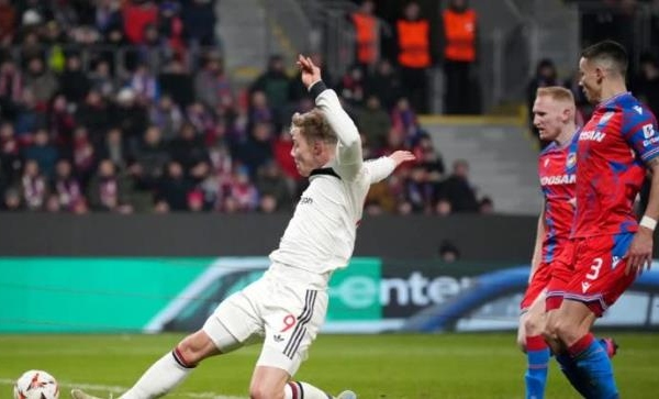 Rasmus Hojlund nổi bật, nhưng đây mới là cầu thủ MU xuất sắc nhất trước Viktoria Plzen