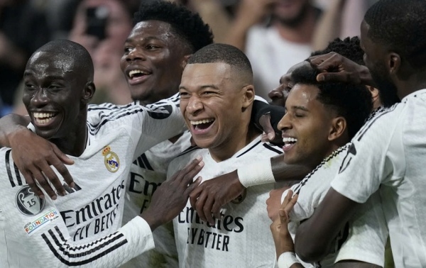 Real biến Man City thành đội bóng nhỏ