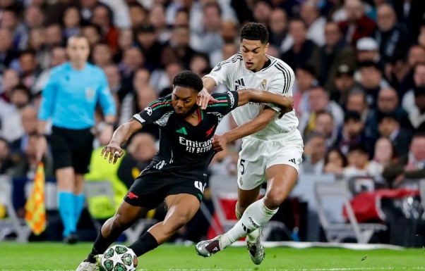 Real có thể áp dụng chiến lược với cầu thủ Arsenal như thương vụ Alexander-Arnold