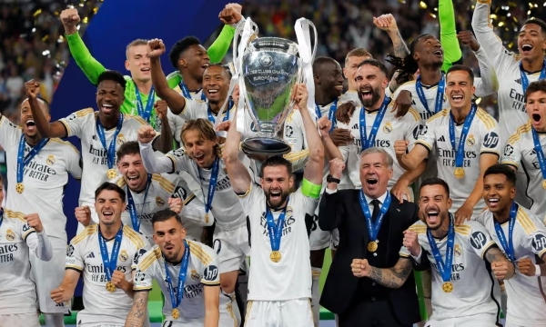 Real chưa từ bỏ tham vọng Super League