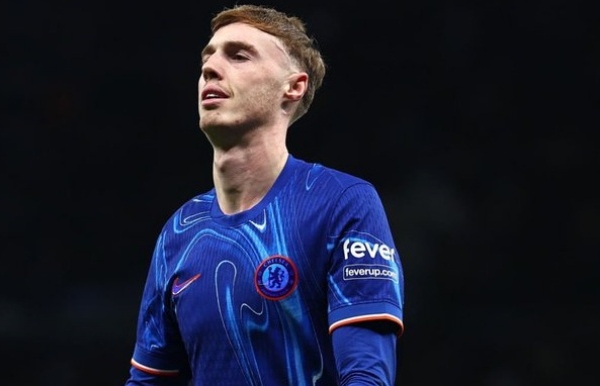 Real để mắt, Chelsea hét giá bao nhiêu cho Palmer?