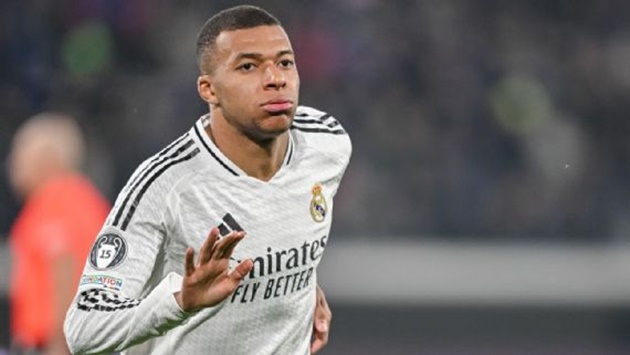 Real gây bất ngờ với Mbappe