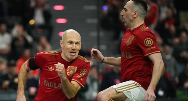 Real Madrid đã phá hủy 4-0, Bayern Munich đã giành được Cup Beckenbauer