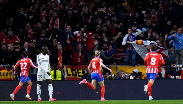 "Real Madrid cần bán ngay cậu ta trong mùa hè này"