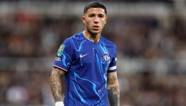 Real nhắm Enzo Fernandez, đề xuất trao đổi Tchouameni với Chelsea