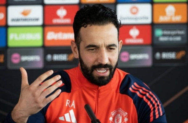 Real Sociedad là bài test quá sức với MU
