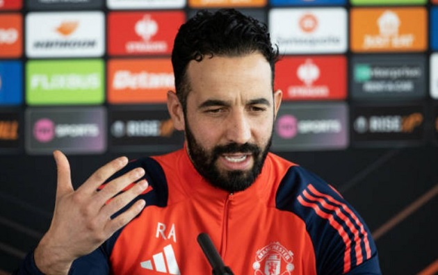 Bị loại 4 trận liên tiếp, tài năng thất sủng đếm ngày rời Barcelona