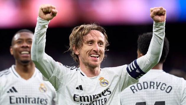 Real thắng dễ Girona, Ancelotti hết lời khen ngợi 1 cái tên